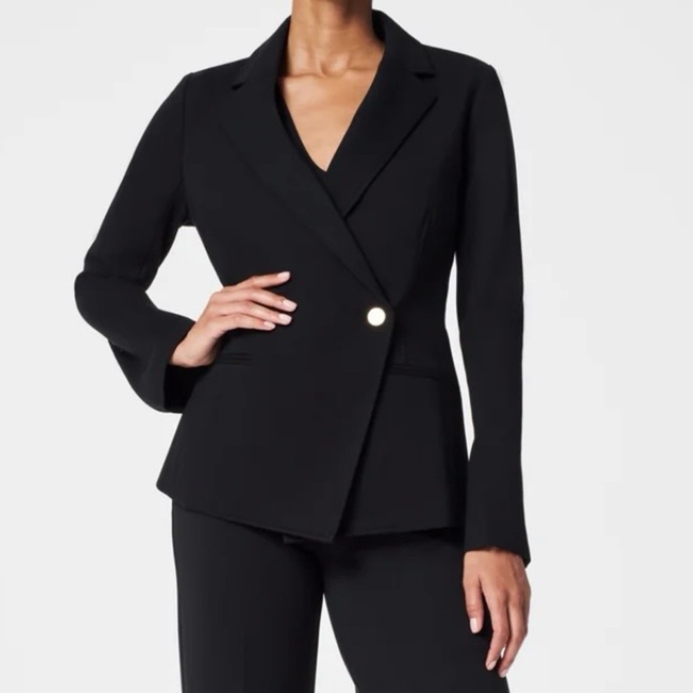 NWT - SPANX Women's - Perfect Asym Tailored Blazer - Black - Size Medium